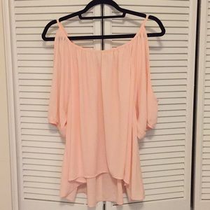 Veronica M 3/4 sleeve with cut out